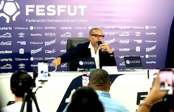 Yamil Bukele condicionó la permanencia de Hernán Darío Gómez a la conservación del lugar en la Liga A de la Concacaf. (Foto cortesía FESFUT)
