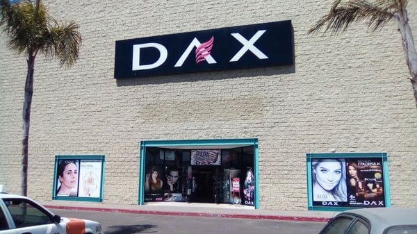 Algunas de las sucursales cerradas fueron convertidas en tiendas DAX.(Captura de pantalla dax.com.mx)