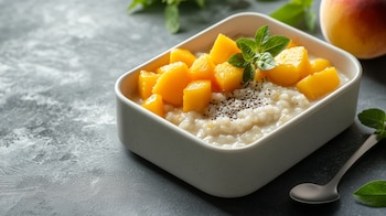 Incorporar duraznos en ensaladas, postres