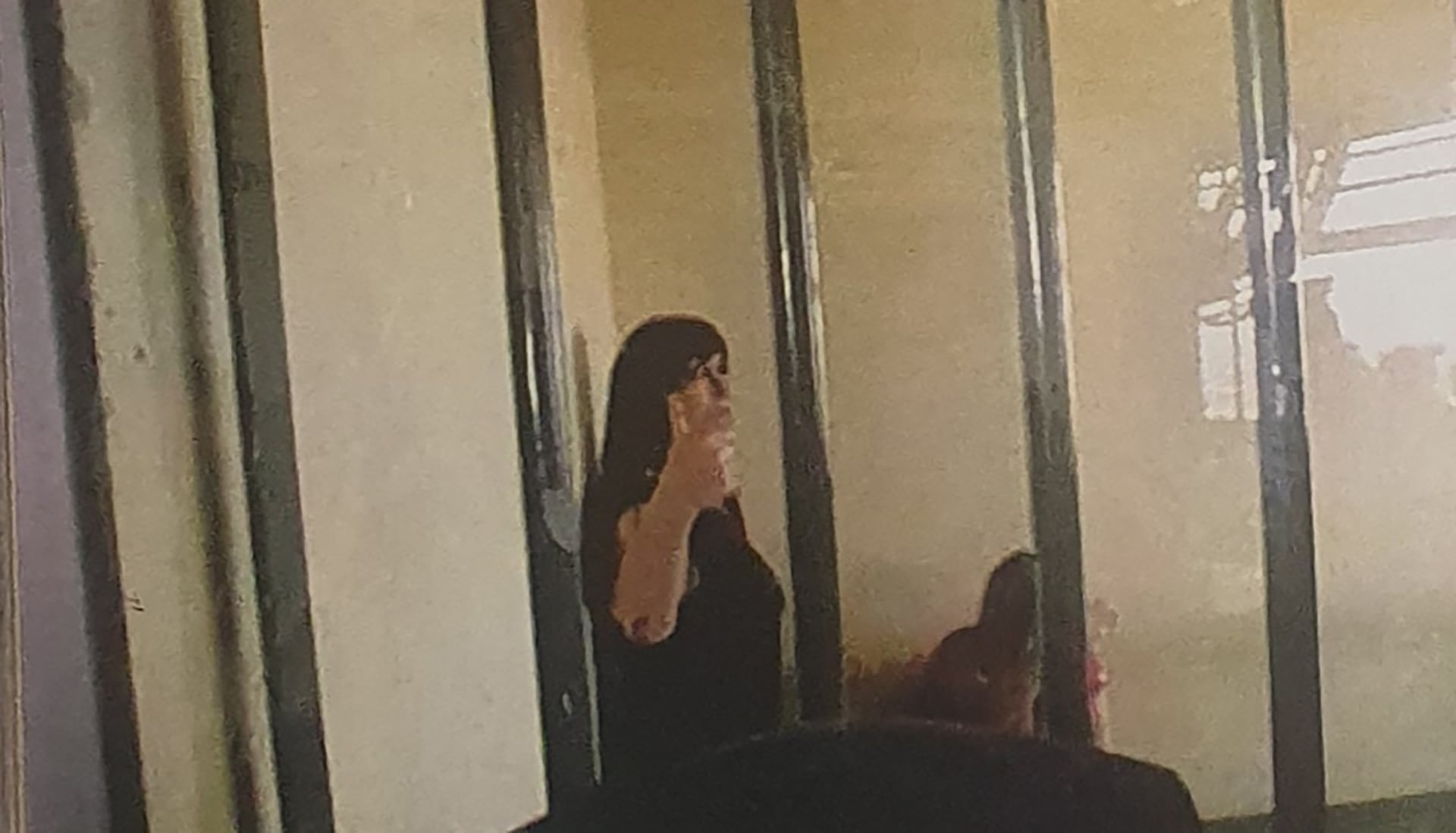 Durante su estadía en prisión Moria Casán desayunó chipá con mate cocido y recibió el afecto de las reclusas quienes la atendieron en la peluquería del penal