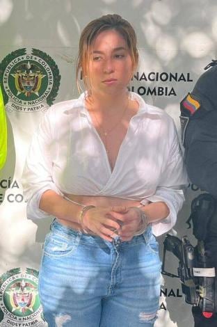 Mayra Alejandra Vera Duarte fue capturada en 2023 en Barranquilla y la Fiscalía la señaló como presunta financiadora de Los Costeños y pareja de alias Castor - crédito Policía Nacional