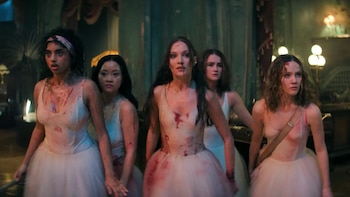 Este ‘thriller’ de una hora y media de duración con Uma Thurman acaba de llegar a Prime Video: un viaje a un concurso de baile se convierte en una pesadilla