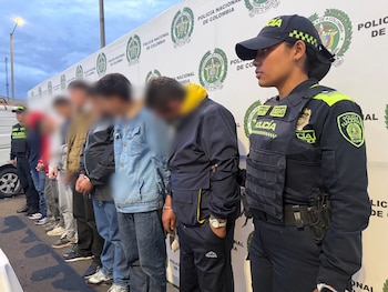 La alerta a la línea 123 llevó a la captura de ocho sospechosos en el barrio Toberín - crédito MEBOG