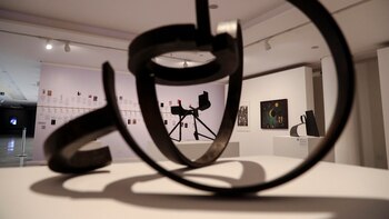 “Vuelta al revés del revés”,