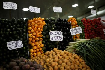 Comerciantes de la capital del país reportan estabilidad en la canasta familiar luego del paro de camioneros - crédito Luisa González