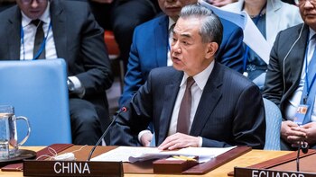 Wang Yi (REUTERS/Eduardo Munoz)