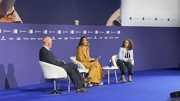 La exembajadora de EEUU en España ve "positivo" que Trump reconsidere la relación en China