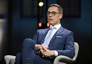 Un sondeo realizado por la televisión pública Yle otorgó a Stubb un 54% de los votos, frente a un 46% para Haavisto. (REUTERS)