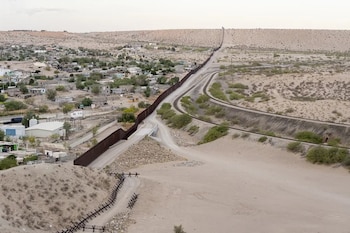 Así es la frontera entre México y Estados Unidos en El Paso, Texas - crédito Ángel Colmenares/EFE