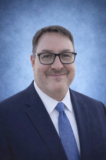 El médico clínico Jorge Kilstein