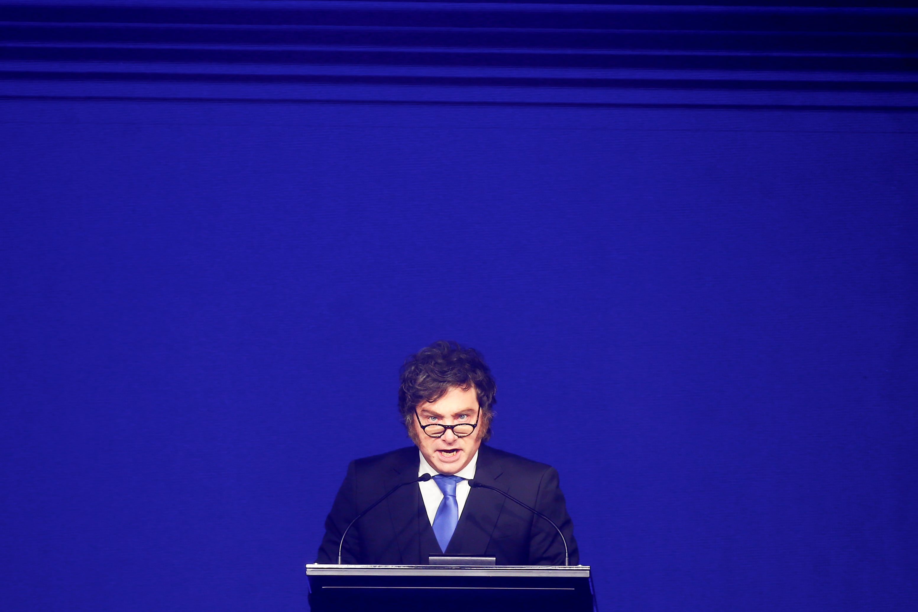 El presidente de Argentina, Javier Milei, habla durante la inauguración del V Encuentro Regional del Foro Madrid. EFE/ Esteban Garay