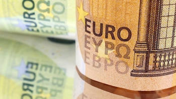 El euro ‘apretó’ frente al