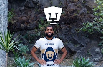 El atacante brasileño llega después