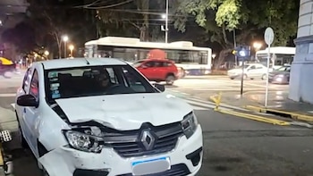 Uno de los vehículos involucrados en el accidente (Captura de video TN)
