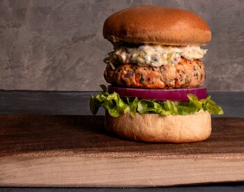 Hamburguesa de salmón
