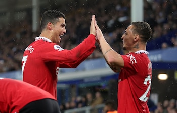 Antony subraya que la personalidad de Cristiano Ronaldo es cercana y bromista, contrario a su imagen pública de altivez-crédito imágenes en acción Carl Recine/REUTERS