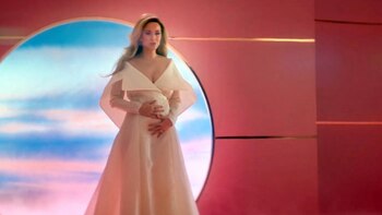 La cantante reveló el género