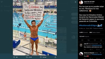 Jorge Iván del Valle se quejó de la situación social en Colombia a través de su cuenta de Twitter y en una competencia deportiva en Estados Unidos / (Twitter: @NadadordelValle)