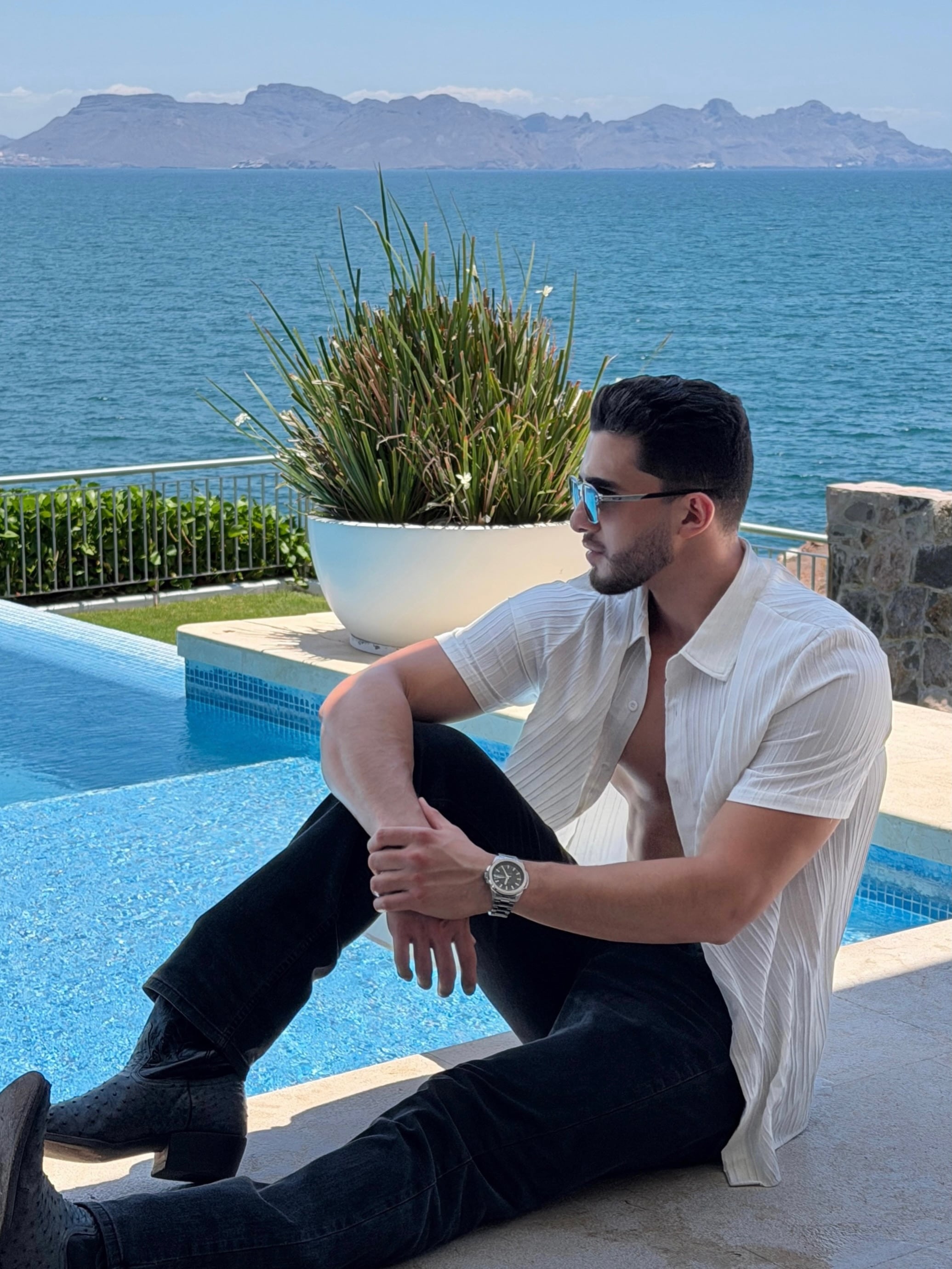 Gibrán Zavala, sobrino de Yahir (@gibran_naell)