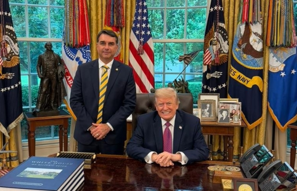 Trump apuesta a la victoria de Flávio Bolsonaro para consolidar su agenda geopolítica en América Latina Trump apuesta a la victoria de Flávio Bolsonaro para consolidar su agenda geopolítica en América Latina