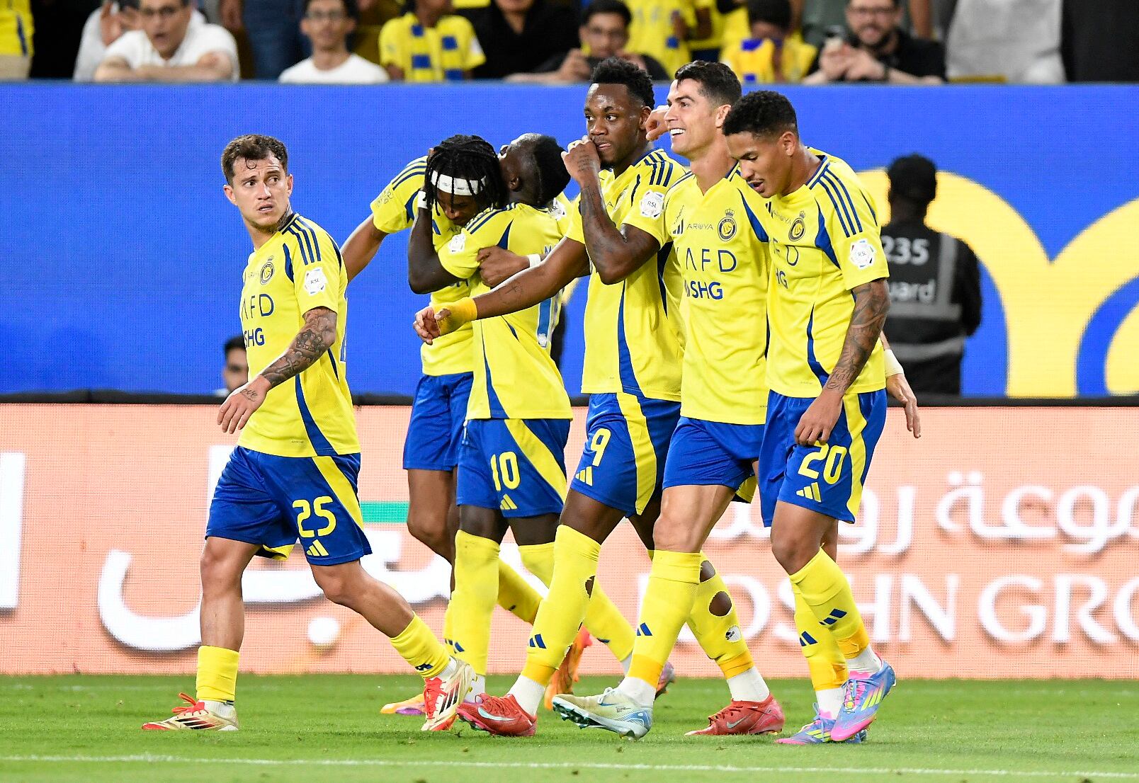 Al Nassr, equipo de Cristiano Ronaldo y Jhon Durán, buscaría a Luis Díaz como plan B a Vinicius Junior - crédito Stringer/REUTERS