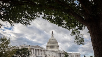 El Congreso de EEUU aprueba un presupuesto militar récord de 1,15 billones en una ajustada votación