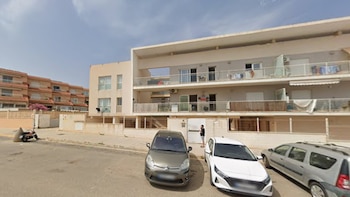 Dos mujeres, de 21 y 45 años, en estado crítico tras el derrumbe de un edificio en Ibiza: el origen ha sido una explosión de gas en una vivienda