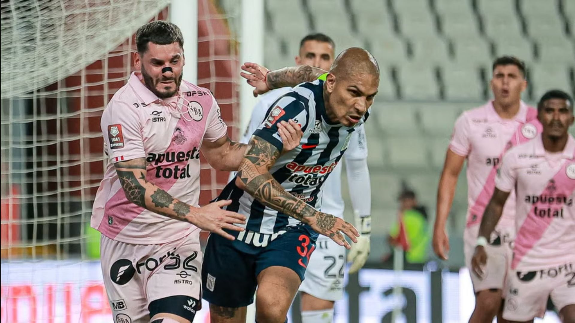 Alianza Lima fue sancionado por incumplir el tiempo establecido para reanudar el partido frente a Sport Boys. La resolución contempla una multa de 2.50 UIT y una advertencia por reincidencia. (Liga 1)