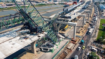 Al menos dos muertos y