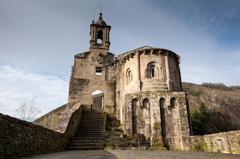 Monasterio de Caaveiro, Galicia,.