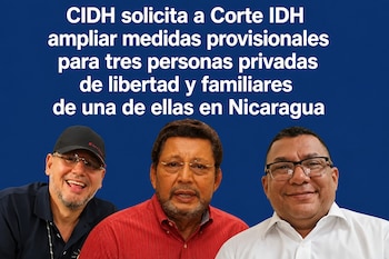 Cartel informativo con texto en letras blancas sobre fondo azul y retratos de tres hombres en el borde inferior.