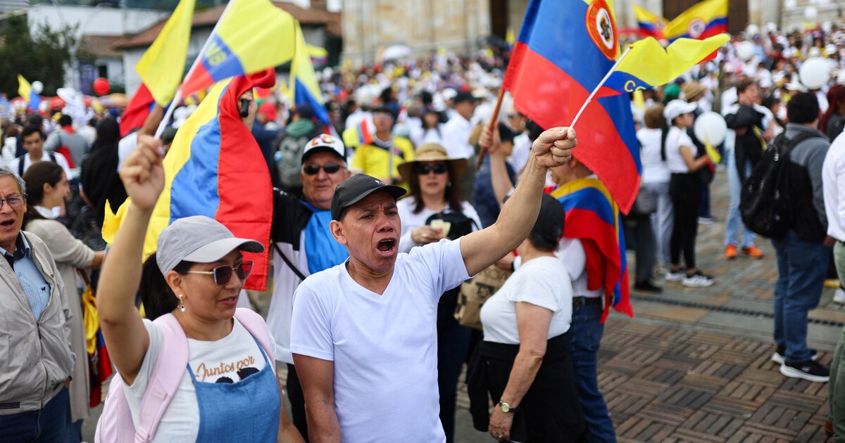 Marchas en apoyo al salario mínimo afectaron la movilidad y la ...