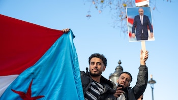 Los separatistas suryemeníes tienden la