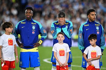 Brasil busca nuevo entrenador tras