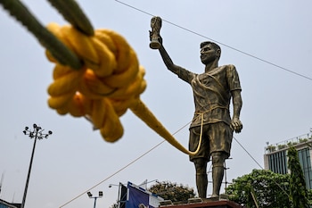 Retiran la estatua gigante de Messi en la India