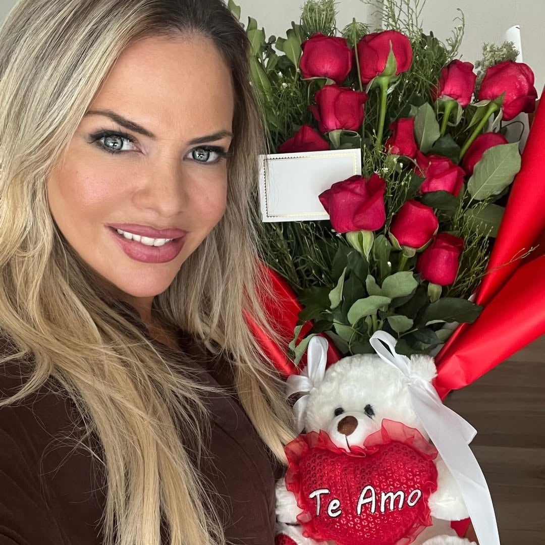 El viaje incluyó detalles románticos por San Valentín, combinando la intimidad familiar con gestos afectivos en la vida de la panelista