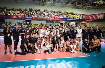 Universitario venció 3-0 a Géminis y dio un paso importante hacia la obtención del tercer lugar.