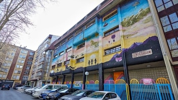 Vitoria eliminará el tráfico en la calle Nicaragua para crear un entorno escolar seguro en el colegio Luis Elejalde