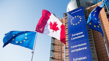 La UE y Canadá estudiarán aumentar los envíos de gas a Europa y crear reservas de materias primas críticas