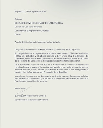 El Senado de Colombia autorizó a Gustavo Petro a salir del país durante un año tras un debate en la Cámara Alta - crédito @carogomezsn/X