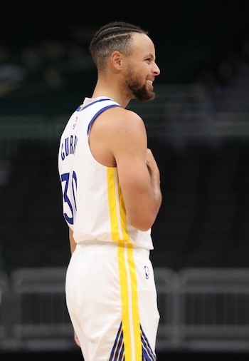 Curry está a un solo