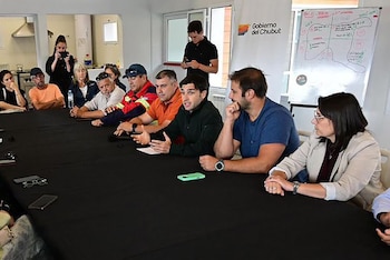 El gobernador Torres se reunió