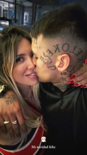 Wanda Nara y L-Gante, besos