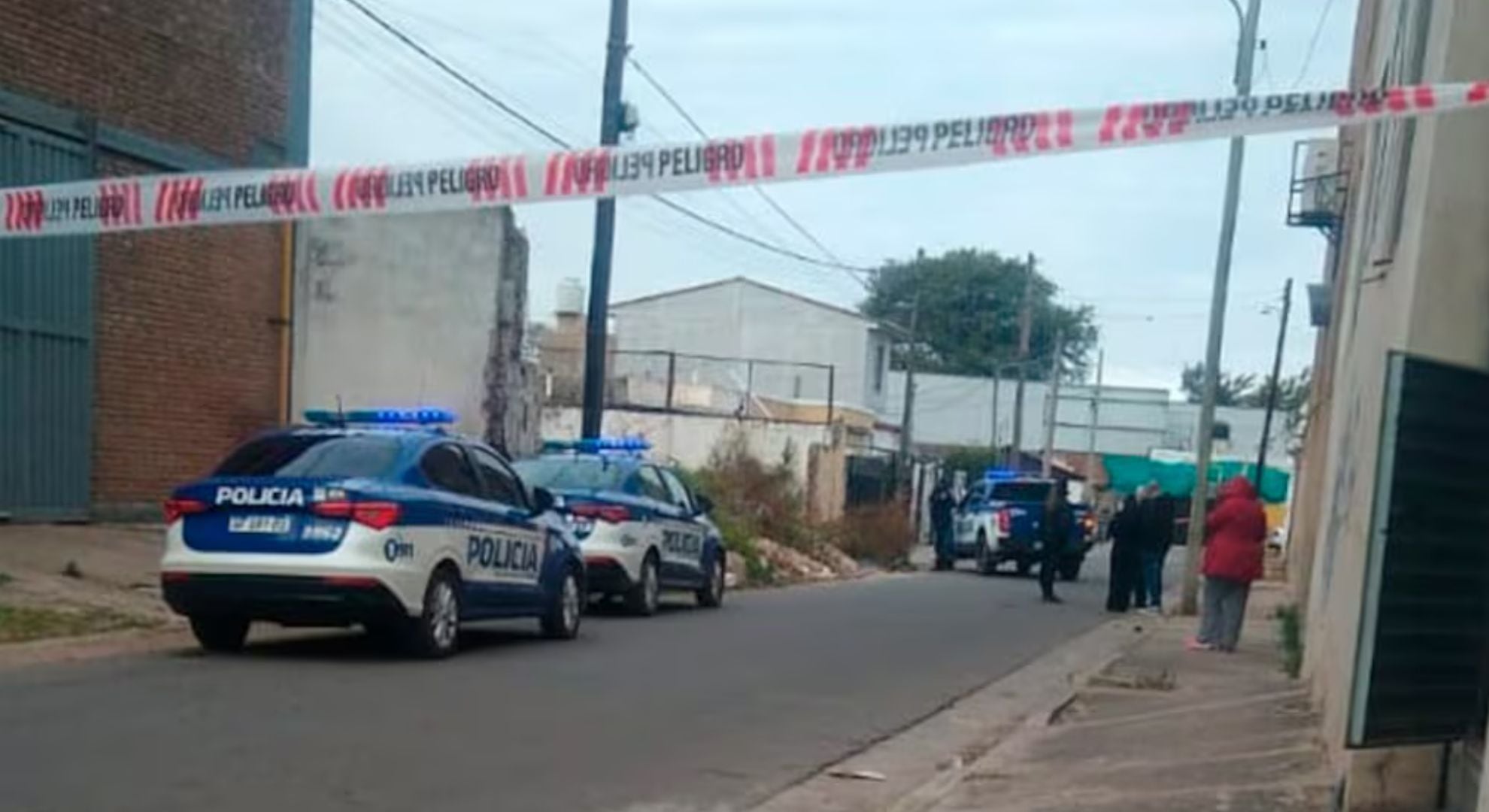 El operativo que montaron en el barrio Ameghino Norte tras el hallazgo (Gentileza: El Doce.tv)