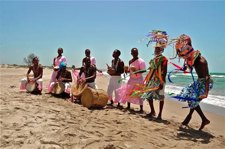 Los viajeros están visitando destinos culturales, arqueológicos y naturales, además de los tradicionales sitios de sol y playa. (Foto: Honduras Tips)