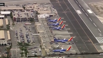 Primer vistazo a la nueva terminal de 1.300 millones de dólares del aeropuerto Hollywood Burbank