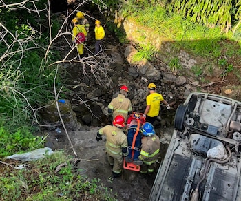 Al menos tres personas fallecieron y otras dos resultaron lesionadas en accidentes de tránsito ocurridos en las últimas horas en carreteras de El Salvador. (Foto cortesía)