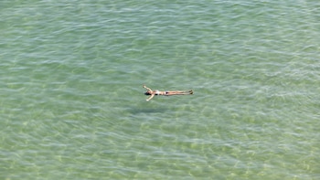 España se despide de la ola de calor y las temperaturas extremas: la Aemet anuncia una bajada del mercurio y la llegada de lluvias y tormentas