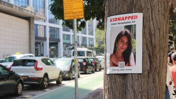 En las calles de Tel