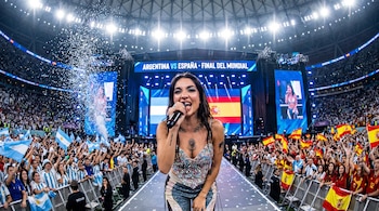 El cambio de agenda de María Becerra en medio de los rumores por saber quién cantará el himno en la final del Mundial